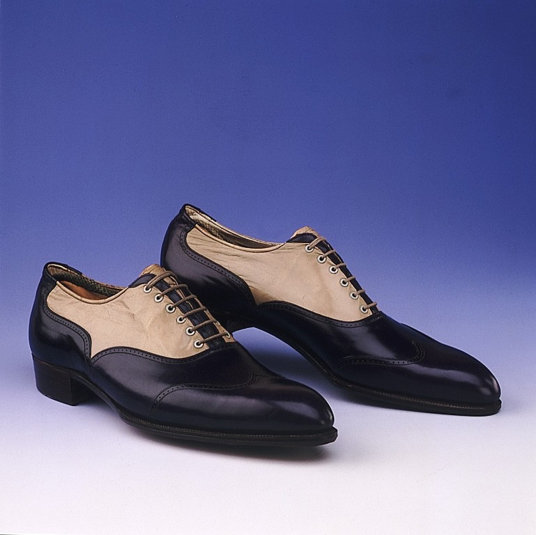 Interview_with_Rebecca_Shawcross_from_Northampton_Shoe_Museum_at_Keikari_dot_com12
