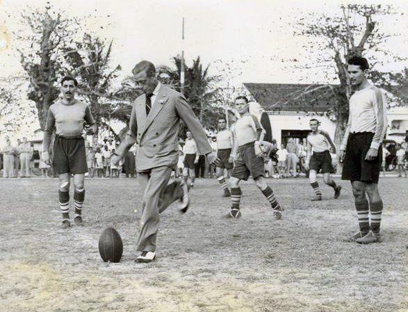 Duke_of_Windsor's_tailored_rugby_at_Keikari_dot_com