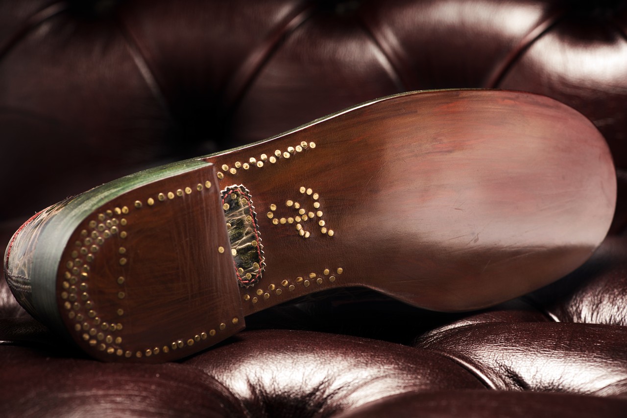 Interview_with_Florin_Ardelean_and_Francesco_Masci_from_Calzoleria_F&F_at_Keikari_dot_com08