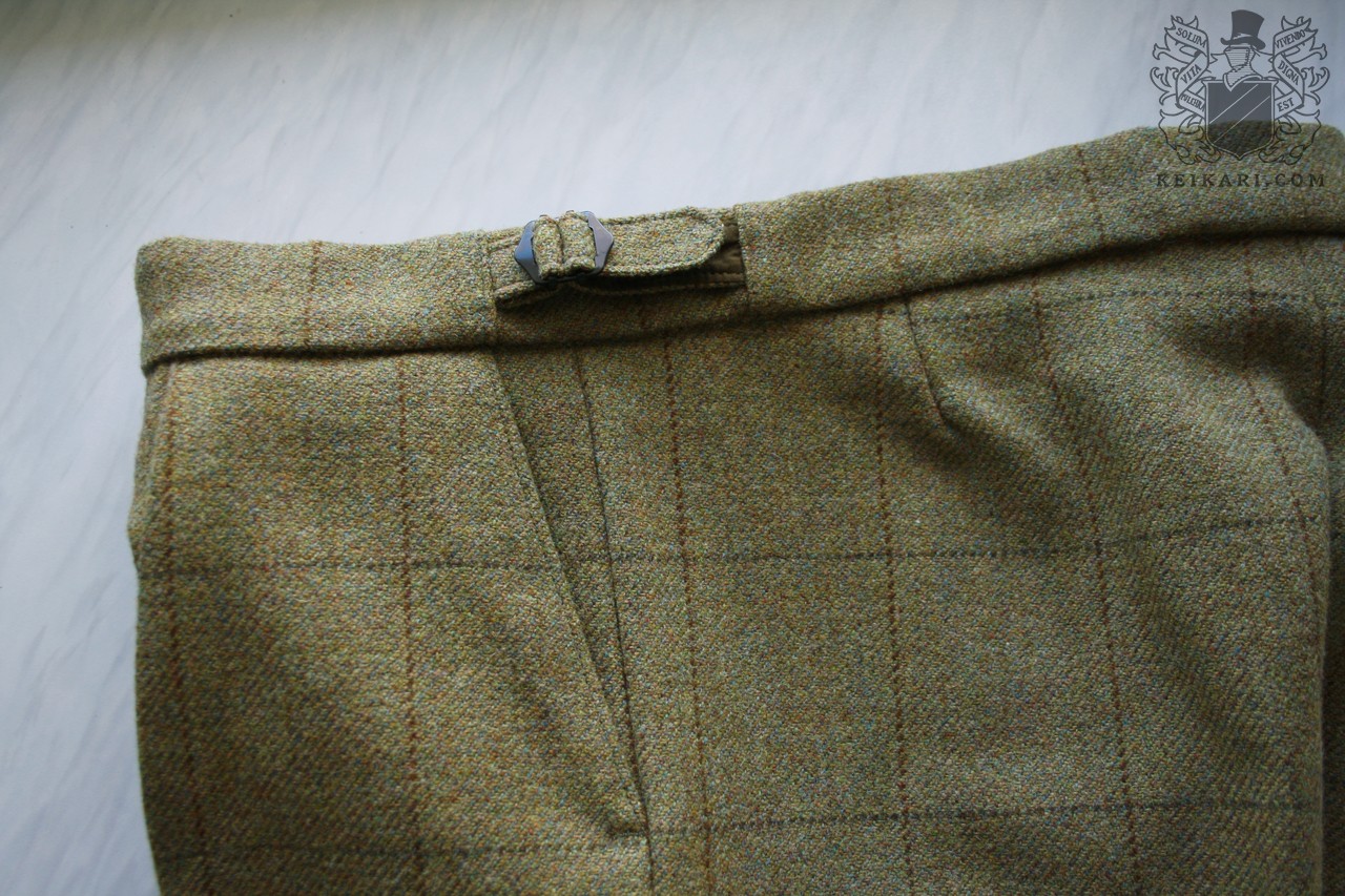 Tweed_clothes_from_Cordings_of_Piccadilly_at_Keikari_dot_com4