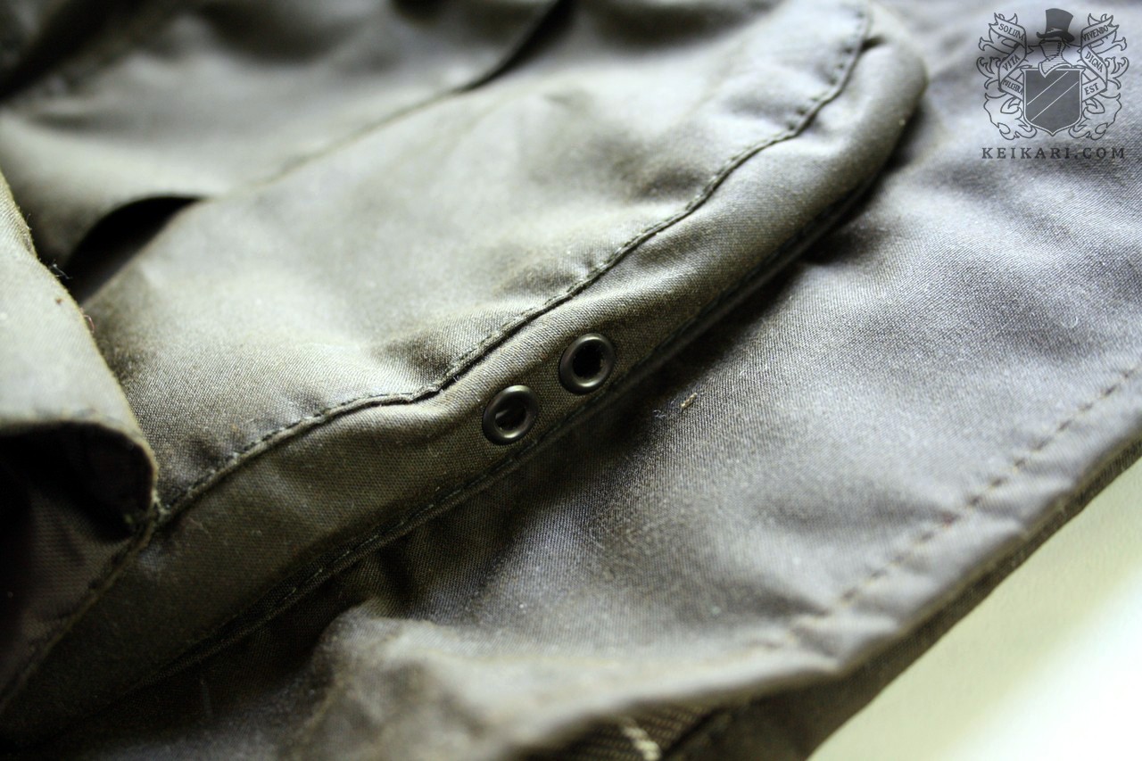 Anatomy_of_the_Barbour_Beaufort_wax_cotton_jacket_at_Keikari_dot_com05