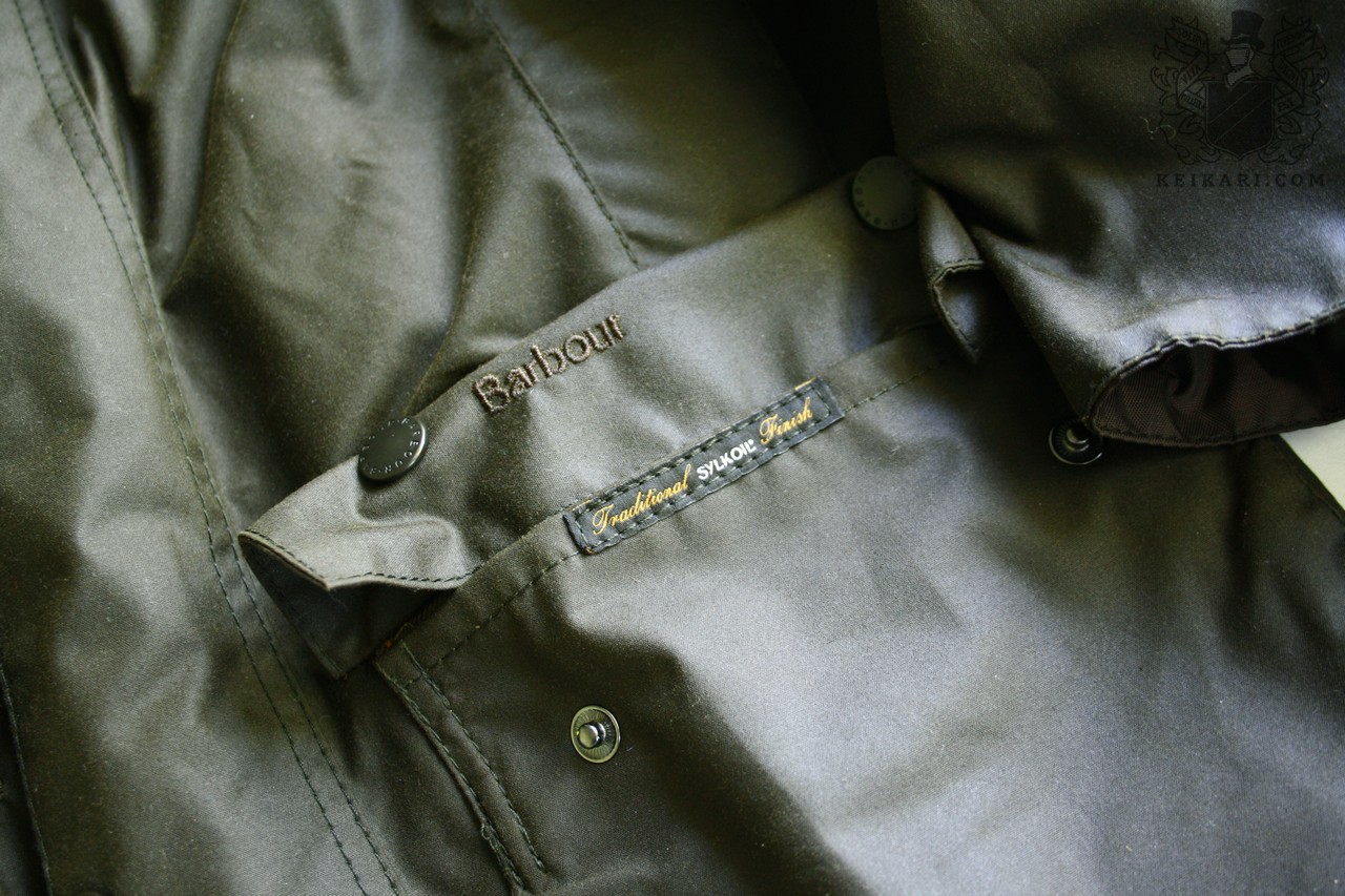 Anatomy_of_the_Barbour_Beaufort_wax_cotton_jacket_at_Keikari_dot_com06